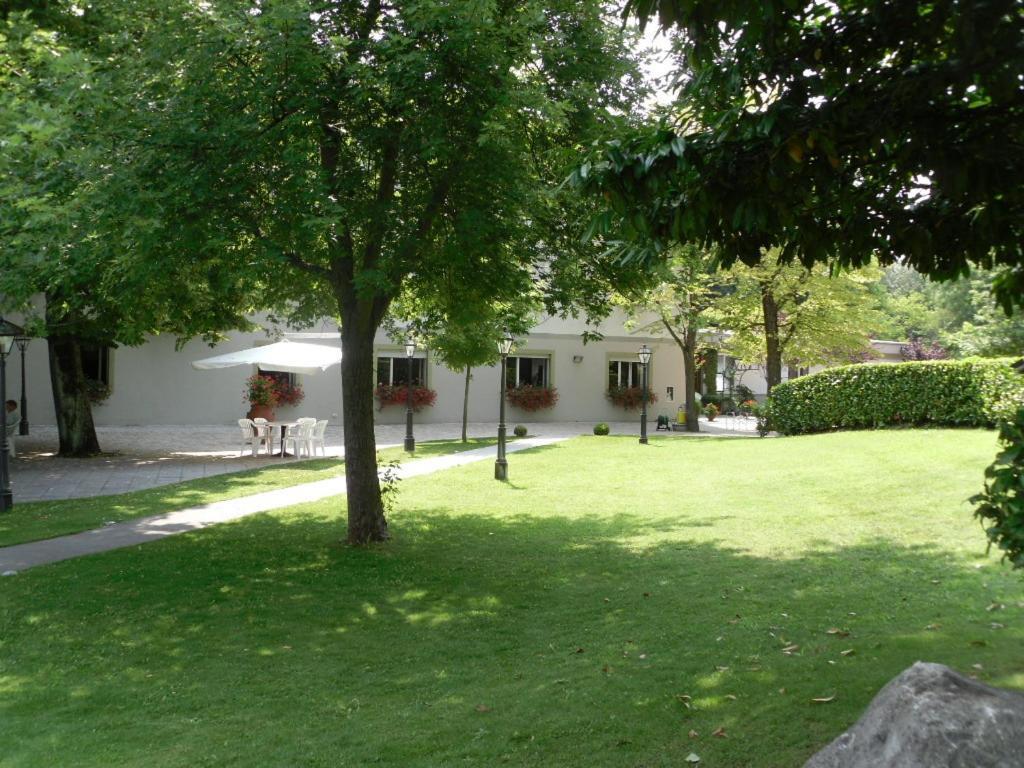 Park Hotel Fantoni Tabiano Terme Exterior photo