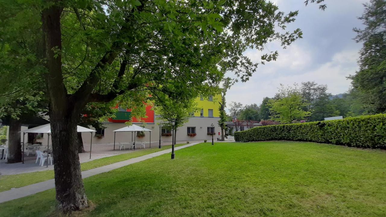 Park Hotel Fantoni Tabiano Terme Exterior photo