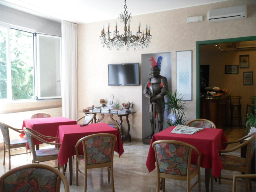 Park Hotel Fantoni Tabiano Terme Exterior photo
